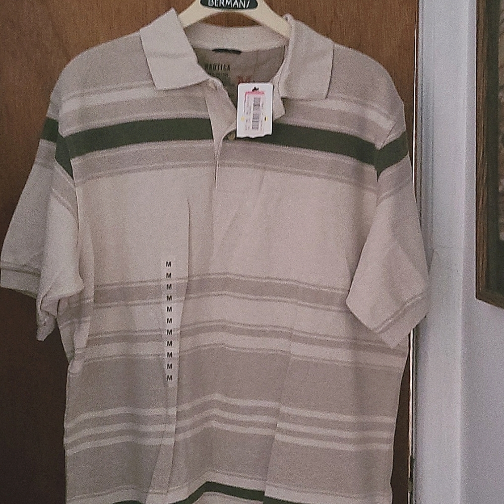 Men's medium Nautica shirt